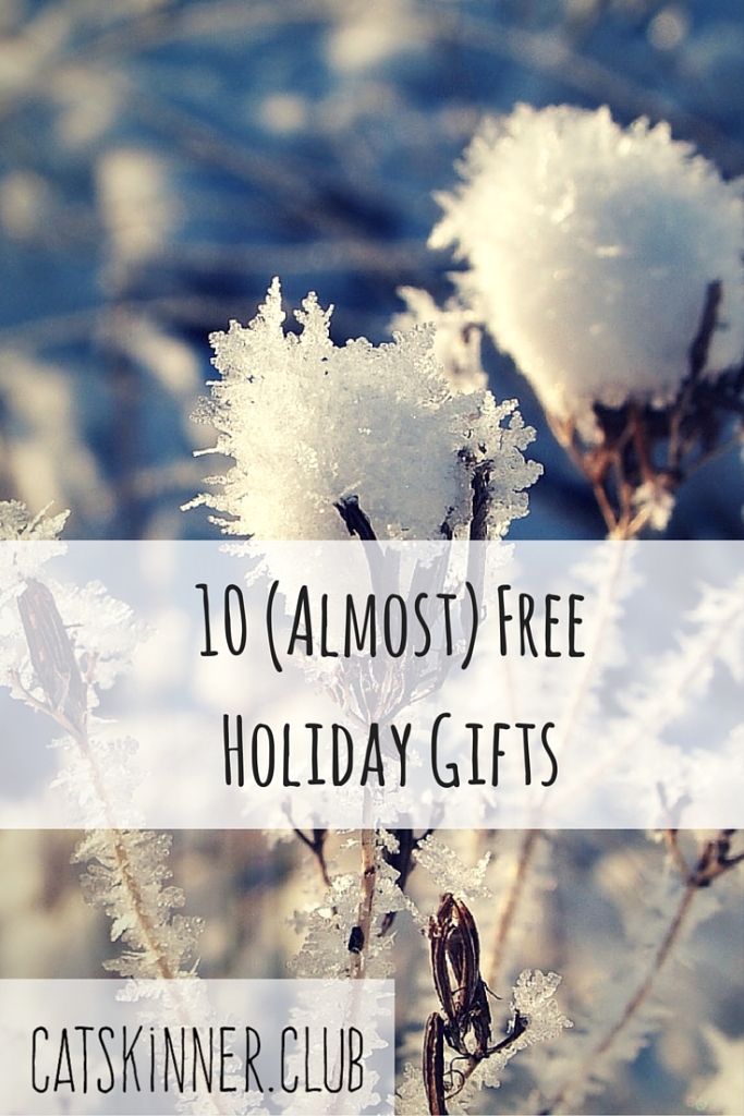 free holiday gifts